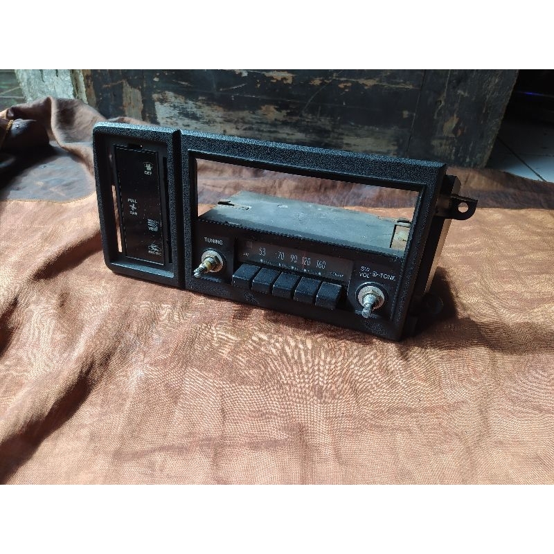 Jual radio + frame tengah dashboard toyota corona rt100 | Shopee Indonesia