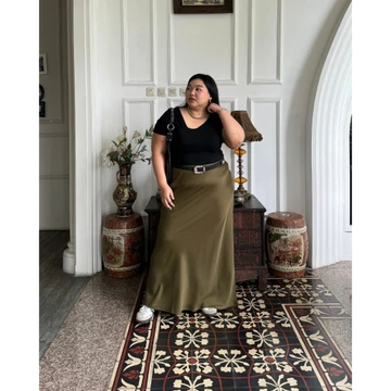 Ms Daisy Aurora Satin Skirt Wanita Satin Rok Wanita S M L XL Bigsize Grande Jumbo