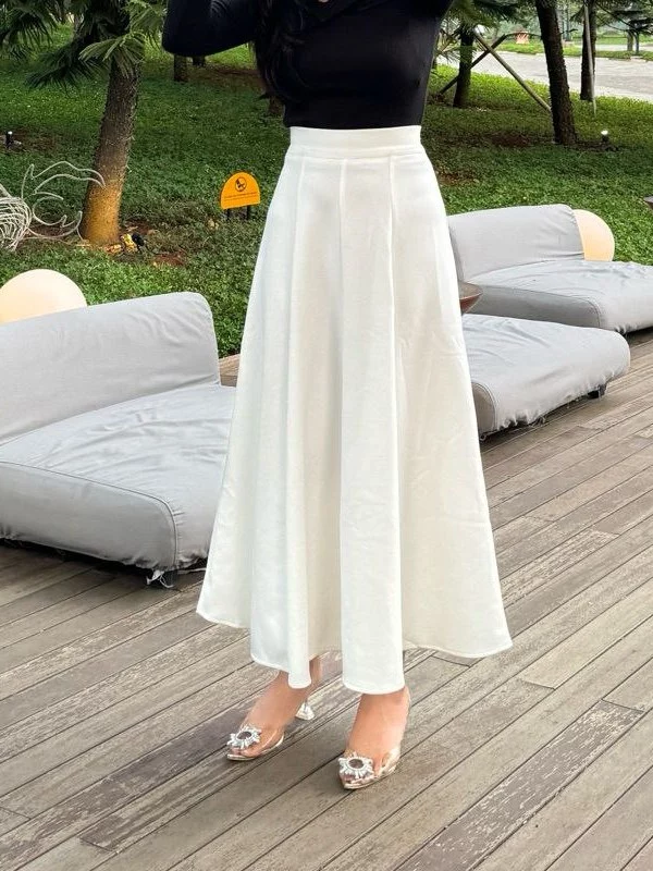 Rok Audy Skirt