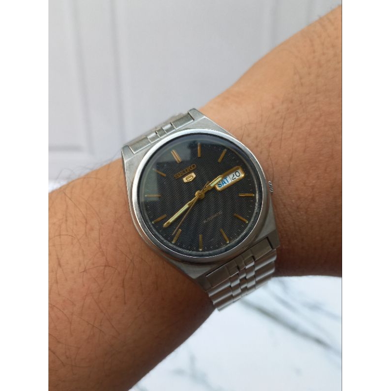 Montre Seiko 5 Automatic 7S26-02 F0 - Mouvement Automatique - Cadran Argenté - Neuf Sans étiquette