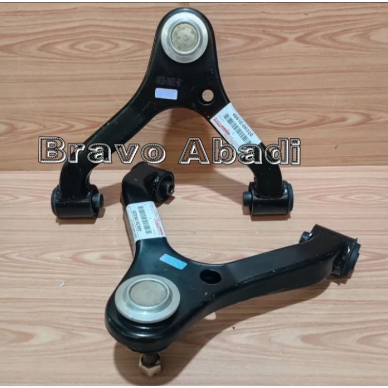 Jual Upper Arm Depan Innova Reborn 2016 2017 2018 2019 2020 2021 2022 1 ...