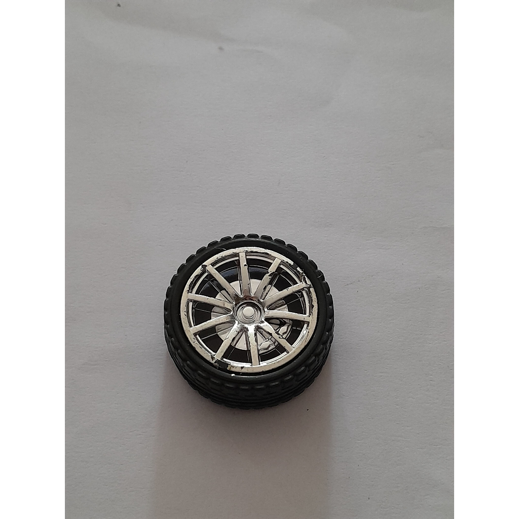 Jual Macam-macam Roda Ban Mobil Mainan Smart Car Wheel Motor | Shopee ...