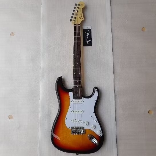 Jual Gitar Fender Stratocaster Sunburst (Electric Guitar) | Shopee ...