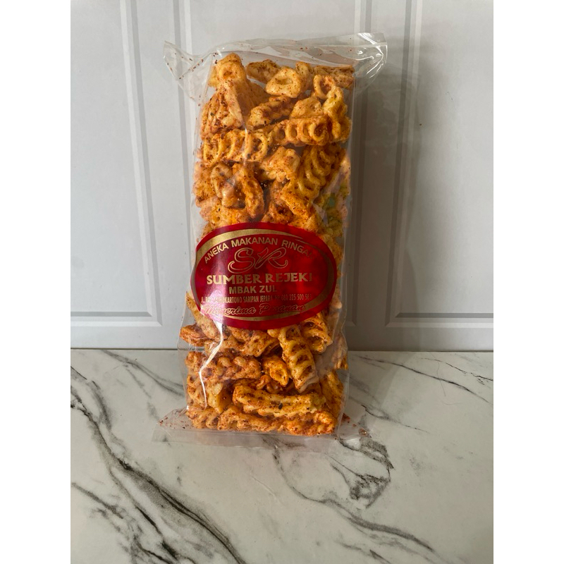 Jual KRUPUK RAFAEL PEDAS PANJANG UKURAN 205gr | Shopee Indonesia