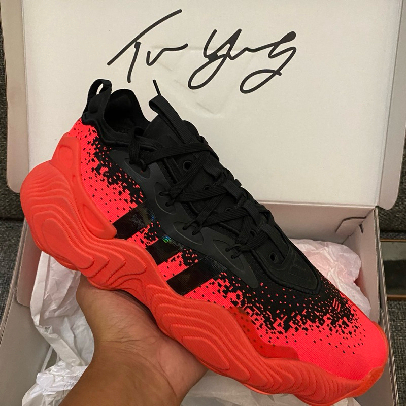 Jual Adidas Trae Young 3 Black Sol Red Basketball Men IF5605 | Shopee ...
