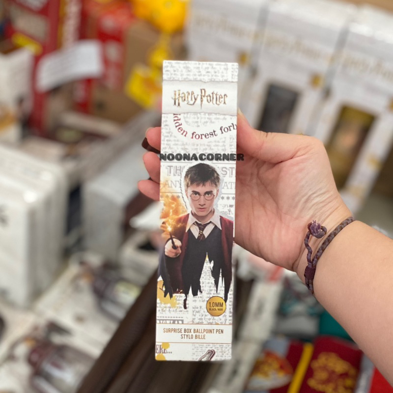 Miniso x Harry Potter ‼️ Blind Box Wand Ballpoint Pen Harry Potter  Collections (1 pcs Random)