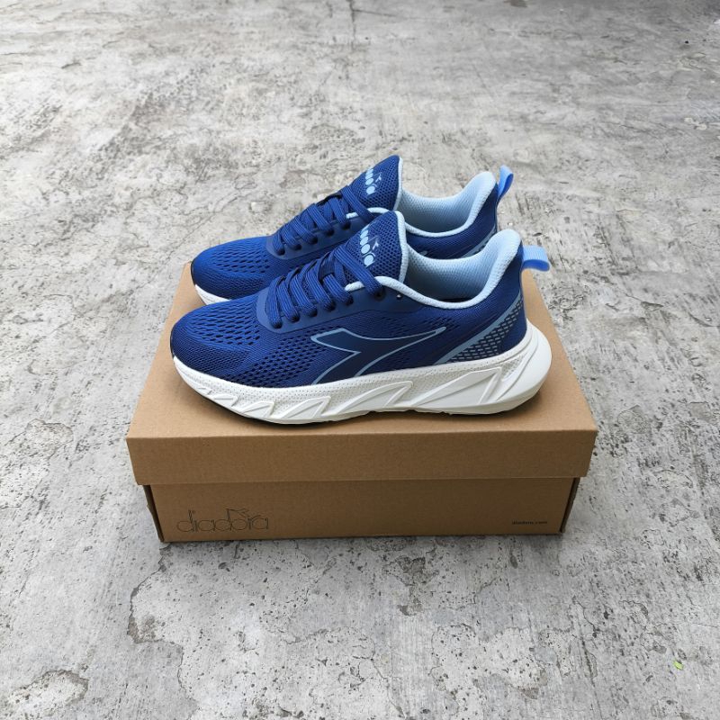Sepatu Olahraga Wanita DIADORA RUNNING ORIGINAL