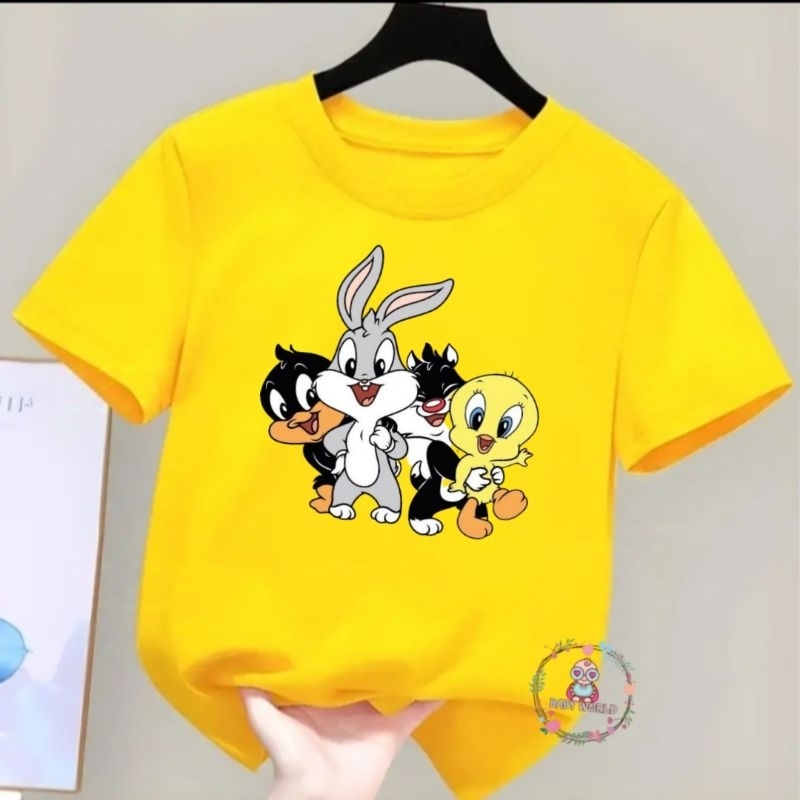 T Zone Wb Looney Tunes Base Camp Kaos Lengan Pendek Pria main image 0