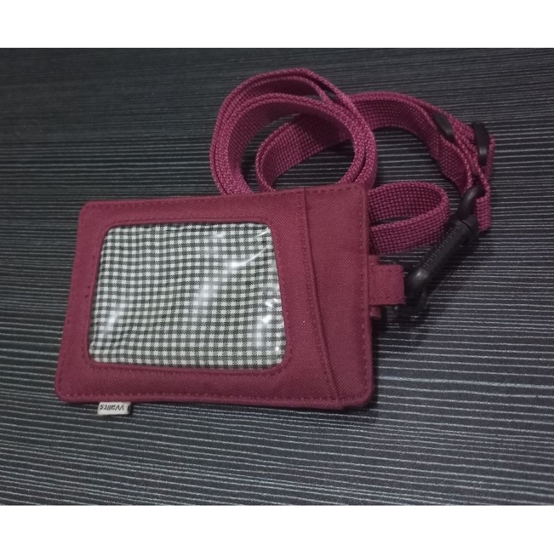 Jual Preloved Original Wallts Exon Maroon ID Card | Shopee Indonesia