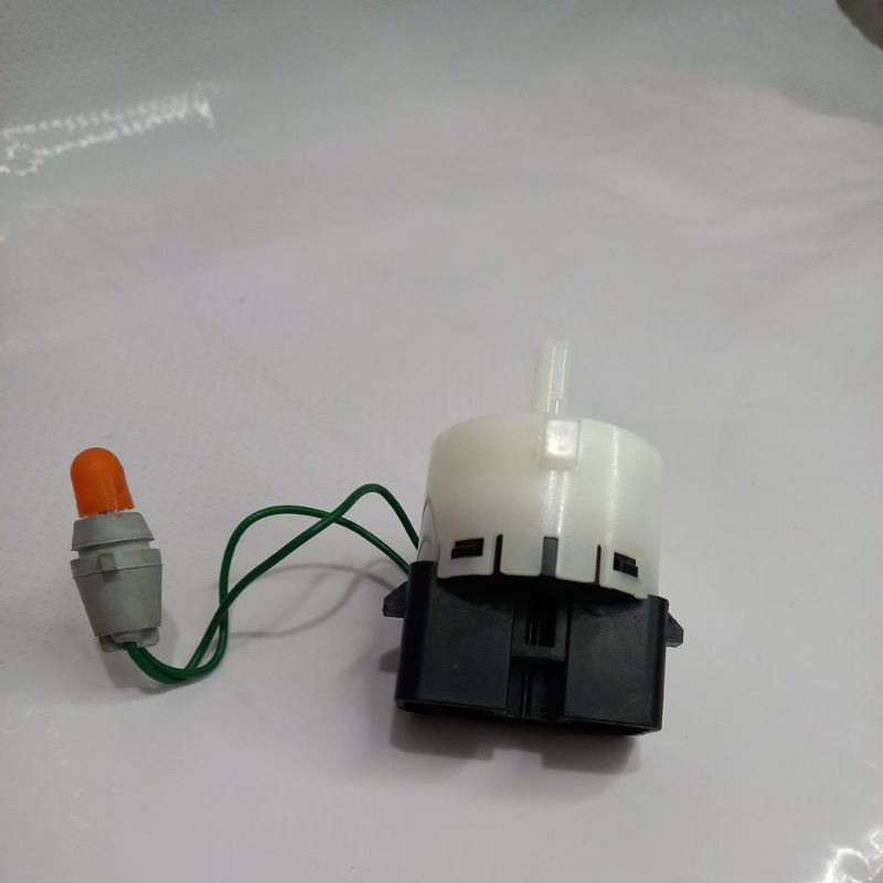 Jual SWITCH PUTARAN AC CALYA SIGRA | Shopee Indonesia