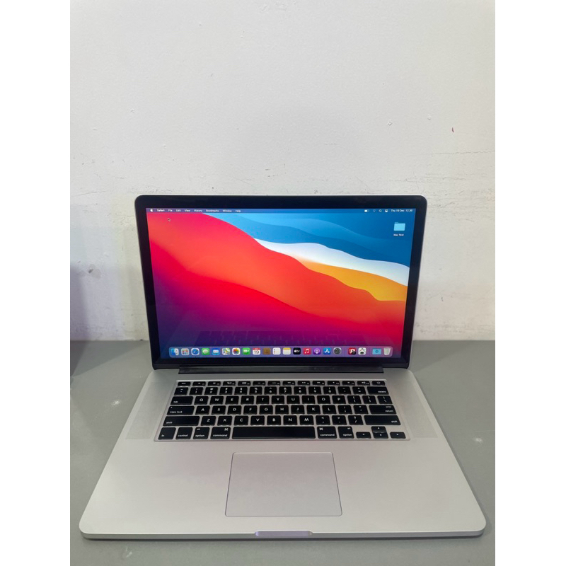 Jual Macbook pro retina 15 inch 2015 ram 16gb ssd 256gb intel core i7 ...