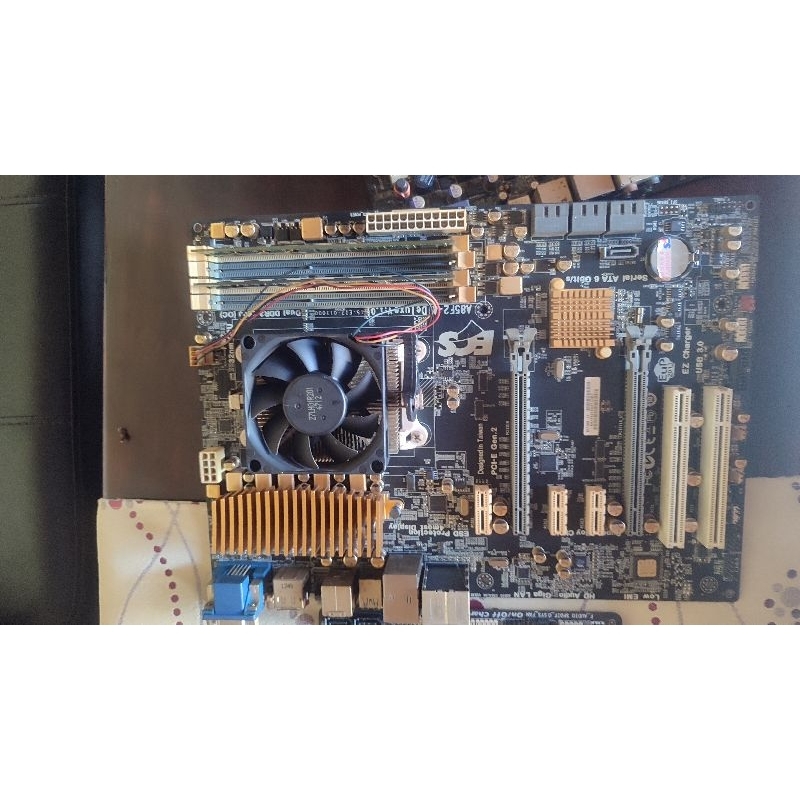 CARTE MERE ABIT / Fp 254 C50 4B / Tn2 94V 0 EUR 70,00   FR