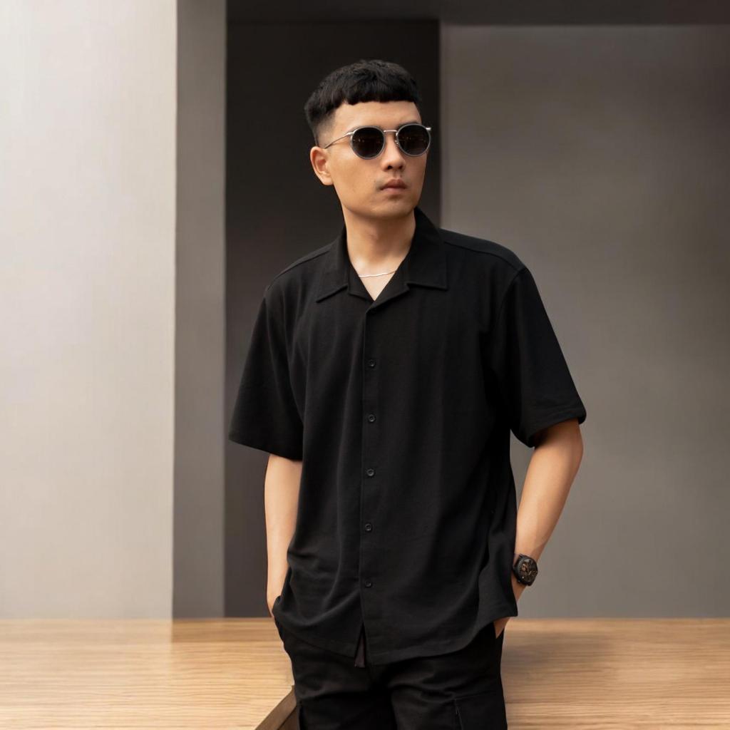 Kemeja Kerah Terbuka Lengan Pendek Unisex Oversize Pique