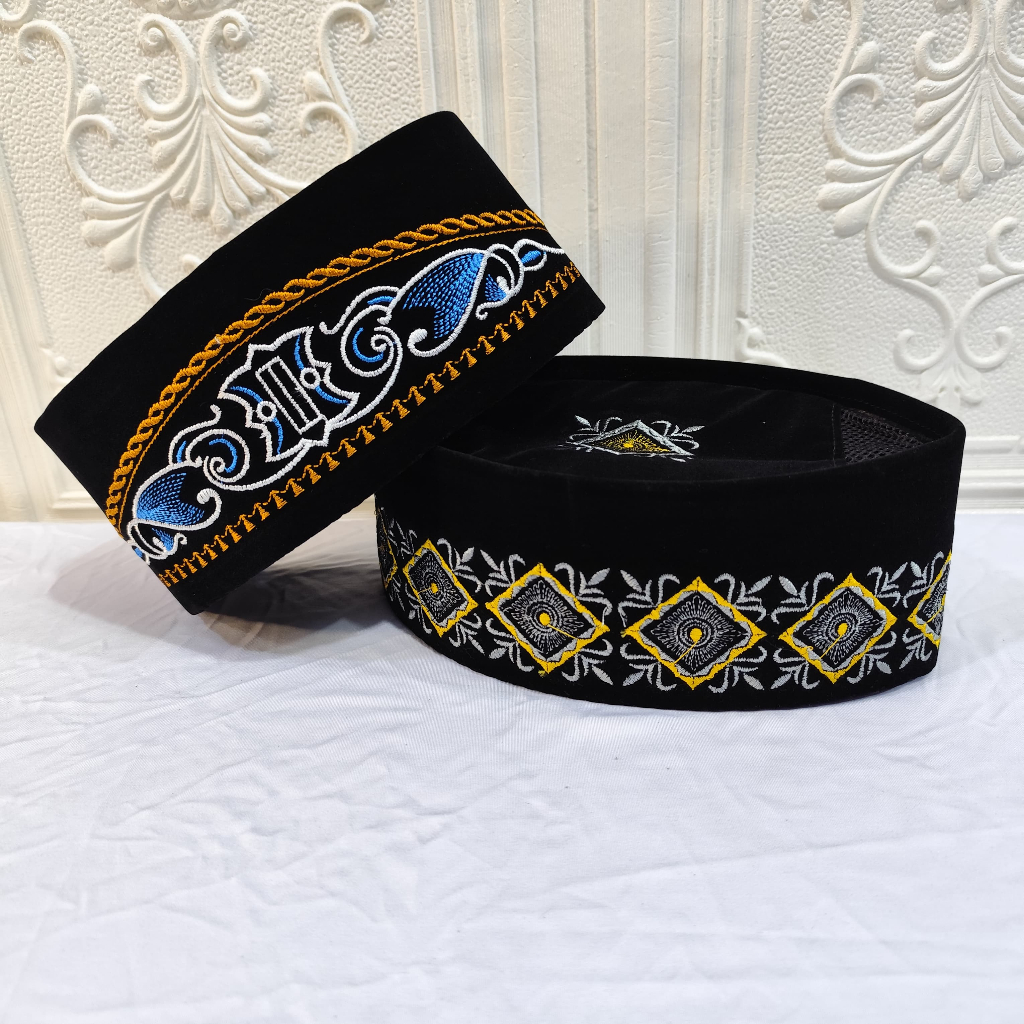 PECI SONGKOK KOPIAH MOTIF BATIK BORDIR TINGGI 9CM Bahan Beludru BERKUALITAS ORIGINAL MURAH - PECI PRIA DEWASA MODEL TERBARU Muslim Hitam Dewasa Haji