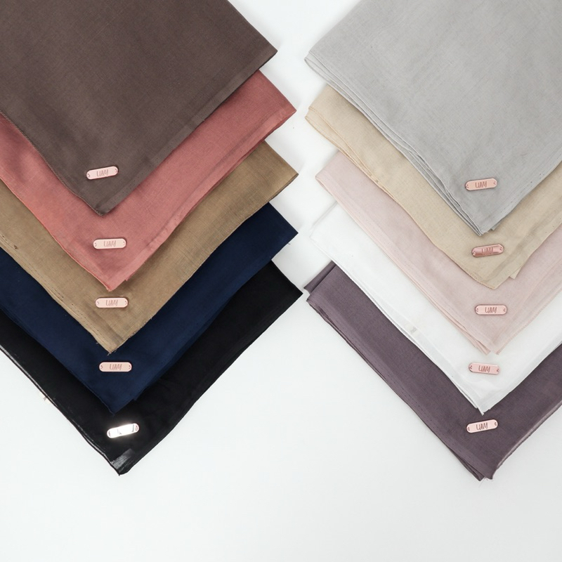 Jual LUVY Hijab Paris Legend Segiempat 110x110 CM - Deep Shades ...