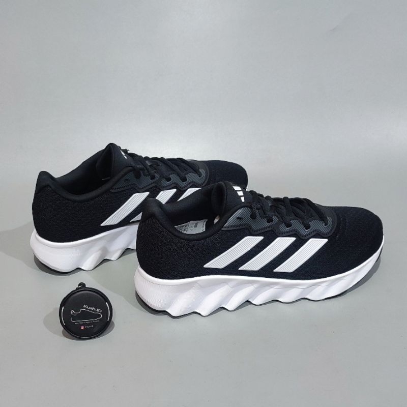 Jual Adidas Switch Move Running 100% Original | Shopee Indonesia