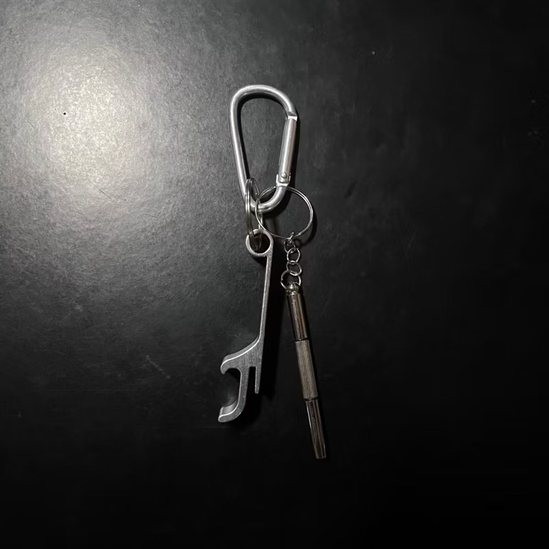 Jual SKENA 3A / CARABINER KEYCHAIN STVKSION / WHISTLE PELUIT 8 BALL ...
