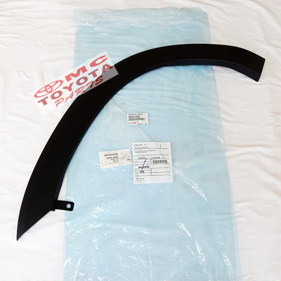 Jual Moulding Extension Molding Bumper Sub Assy Depan Kanan Toyota ...