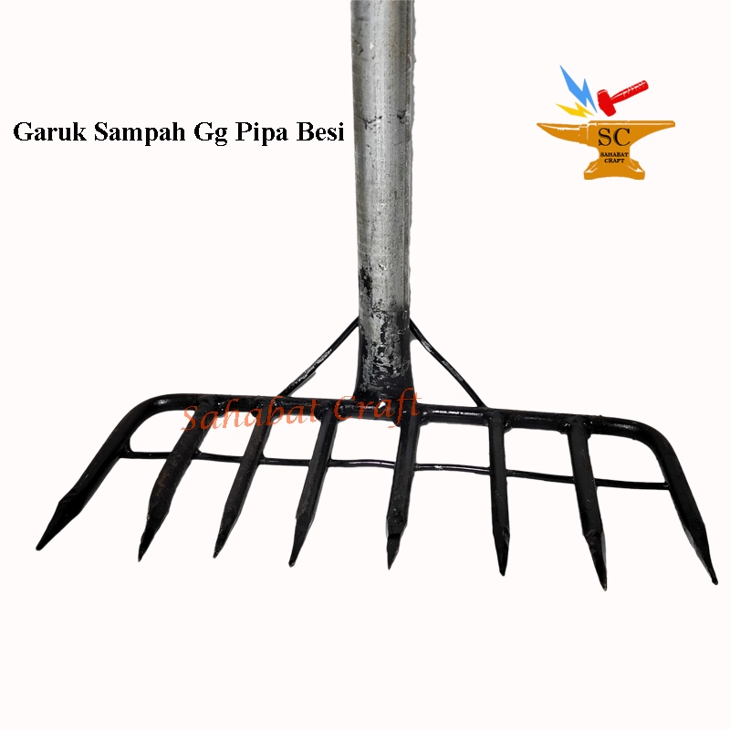 Jual Cangkrang / Garuk Sampah Gagang Pipa Besi Gigi 8 Cangkul Garuk ...