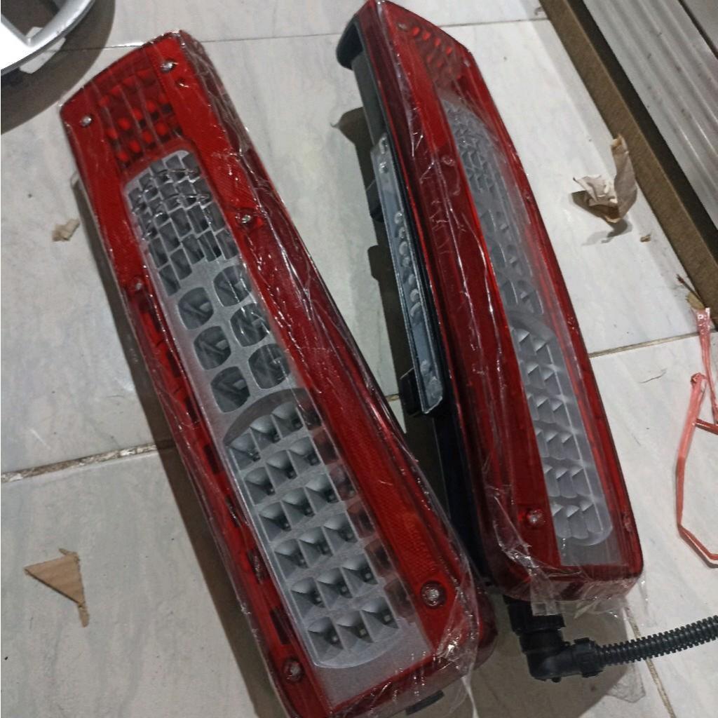 Jual Stop Lamp Volvo 12v/24v Kiri Kanan (2pcs) | Shopee Indonesia