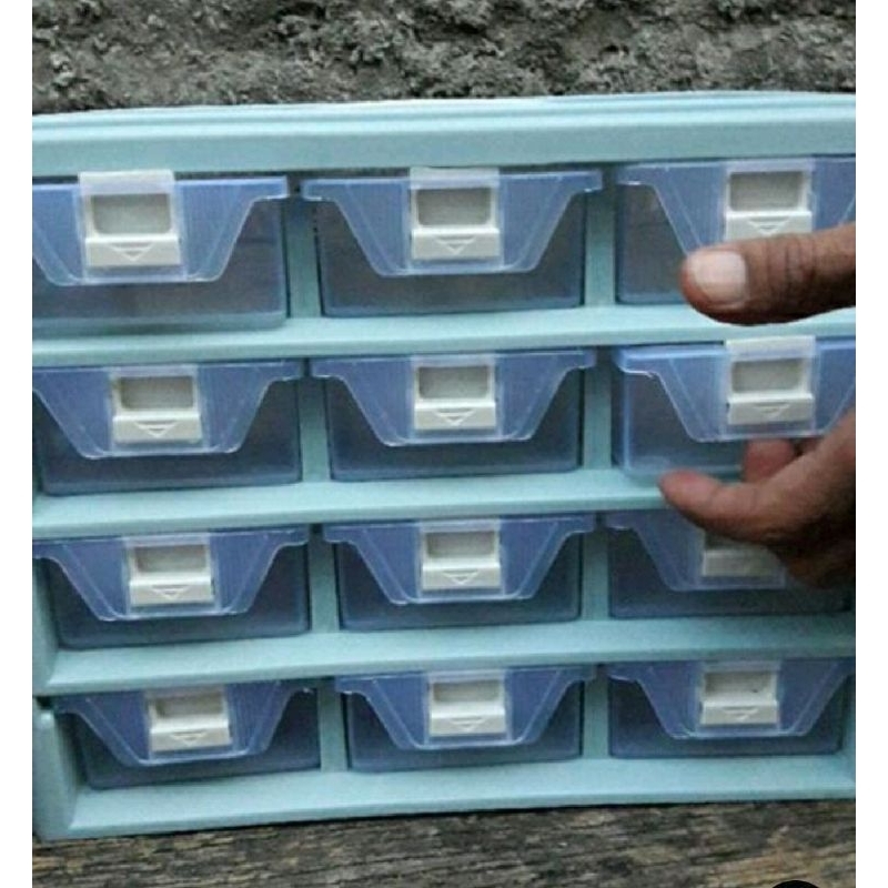 Jual Laci Mini Container 12 Sekat Green Leaf 7912 AE4 / Kotak Perkakas ...