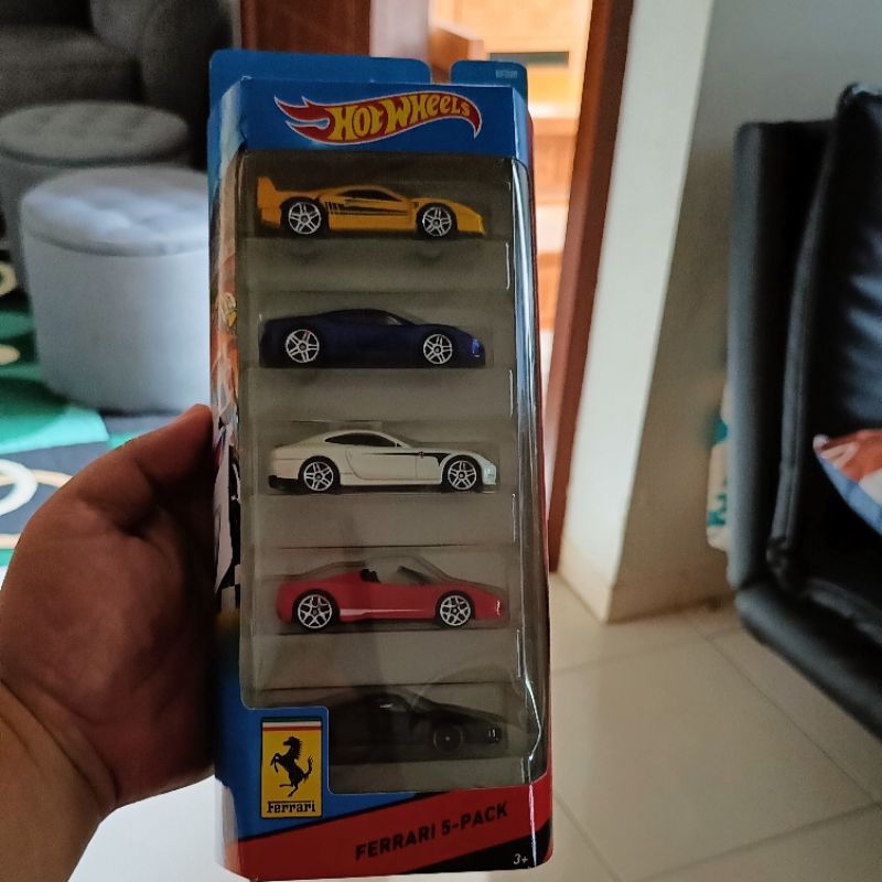 Hot Wheels Ferrari 5 Pack 2009 RARE - Ferrari 599, F355, 550, 365, 456 - Échelle 1/64