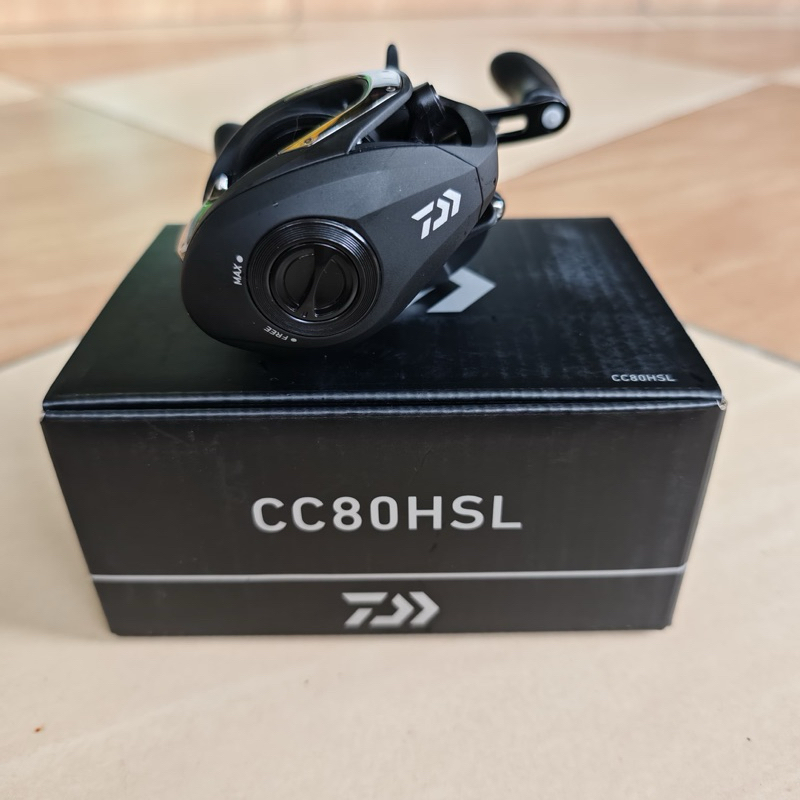 Jual Reel Bc daiwa CC 80HSL (HANDLE KIRI) | Shopee Indonesia