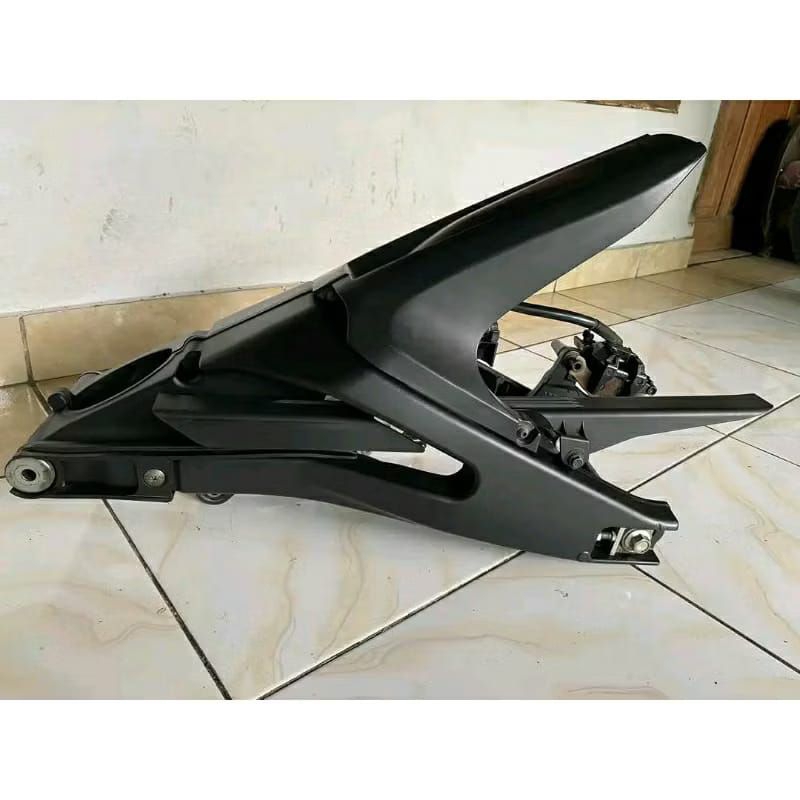 Jual SWING ARM YAMAHA R15 OLD V2 PNP VIXSEN NVL VIXSEN NEW SET CAKRAM ...