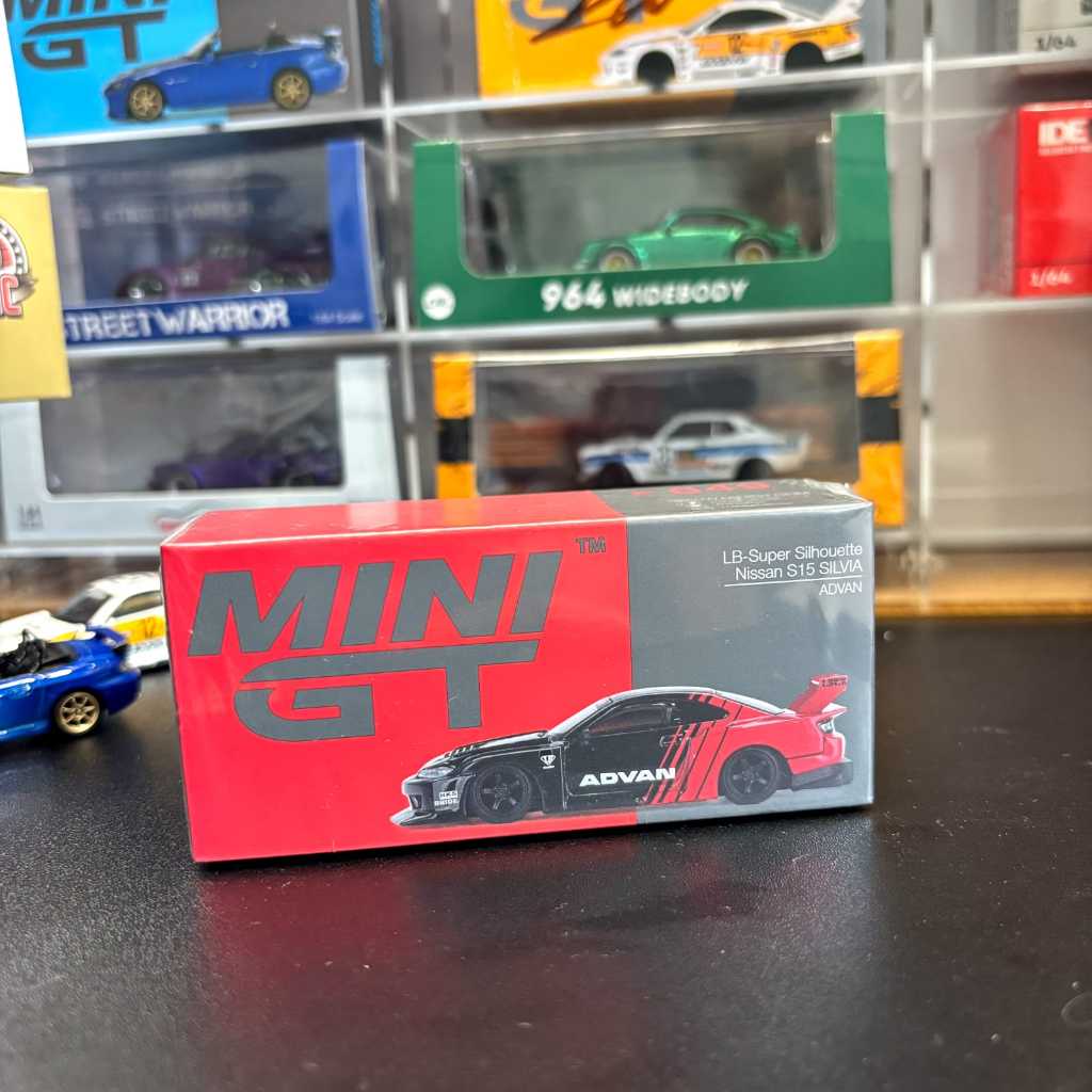 Jual MINIGT LBWK S15 ADVAN | Shopee Indonesia