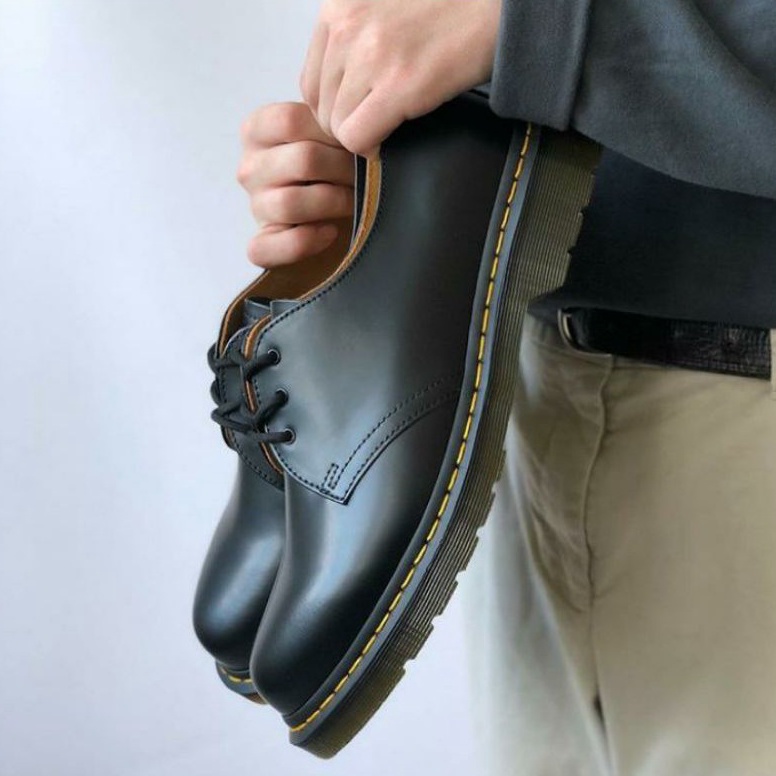 Jual Terbaru Sepatu dokmart sepatu docmart pendek sepatu dokmart asli ...