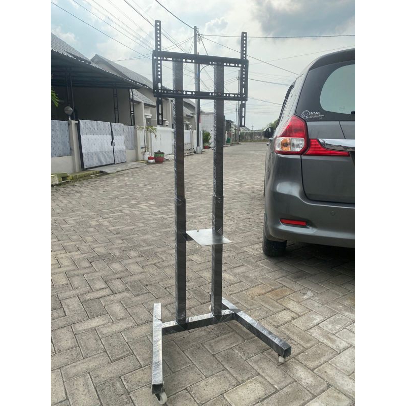 Jual Bracket TV standing roda berdiri 40 43 50 55 60 65 70 75inch besi ...