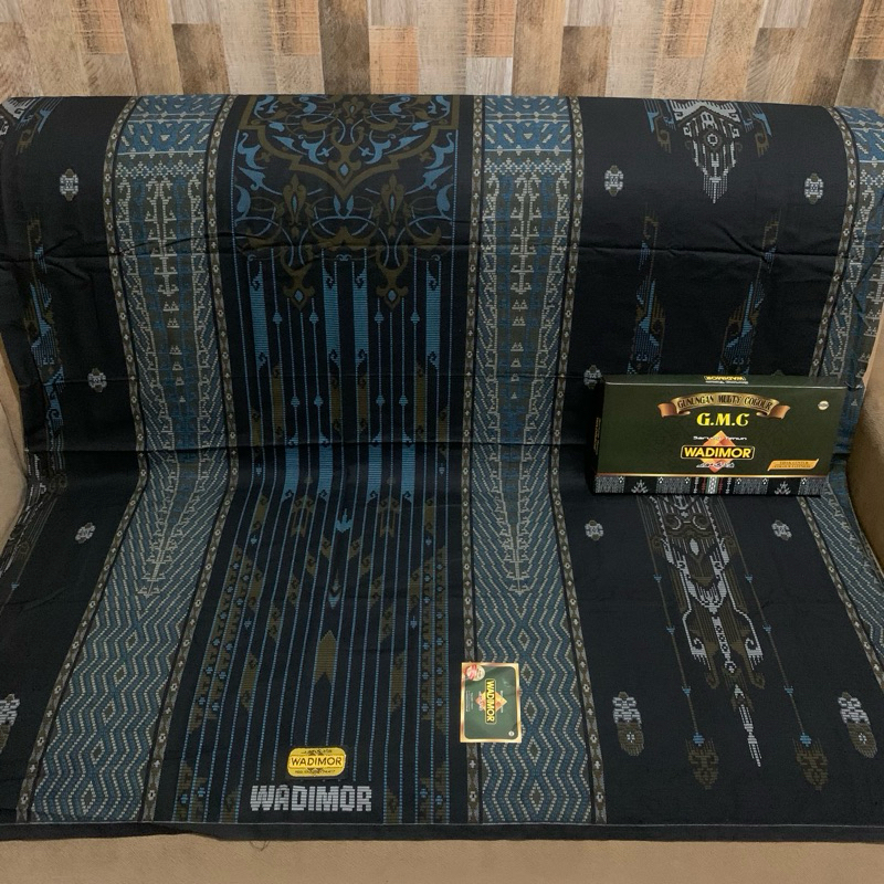 Sarung Wadimor Tenun Motif Teratai & Multi Color Terbaru