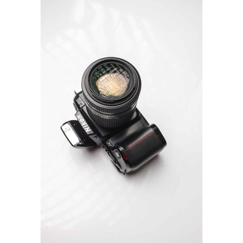 Nikon F601 + Nikkor 28-105mm – Argentique Japon 1990, 100% Fonctionnel
