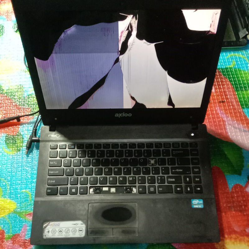 Jual LEPTOP AXIOO NEON RNE W540EU ( minus ) | Shopee Indonesia