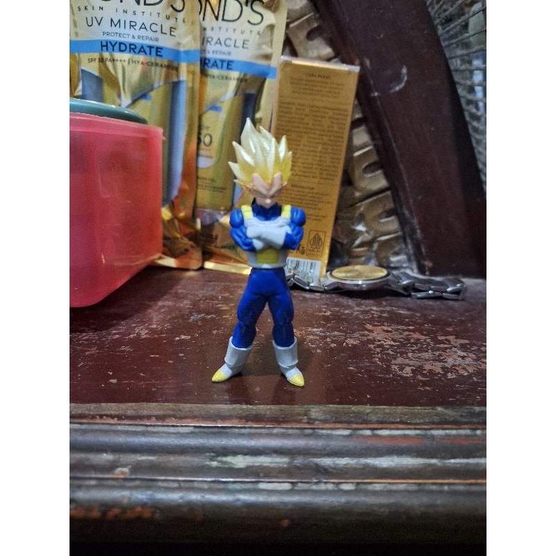 Jual Figure Dragon Ball HG Vegeta Original Bandai | Shopee Indonesia