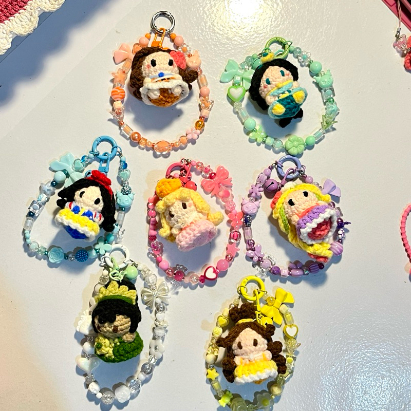 Jual [CROSYE] Amigurumi Princess Beads || Boneka Rajut Princess dengan ...