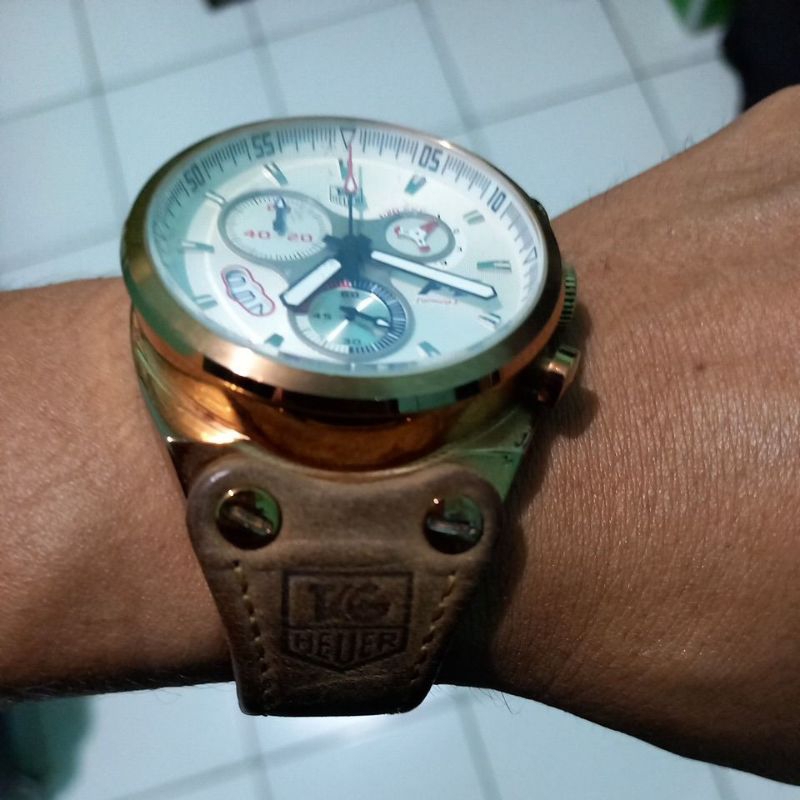 Jual TAG SWISS MODE Shopee Indonesia
