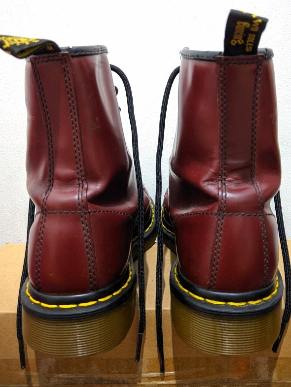 Jual Sepatu Boots/Docmart Dr Martens 1460 (Original - Second) | Shopee ...