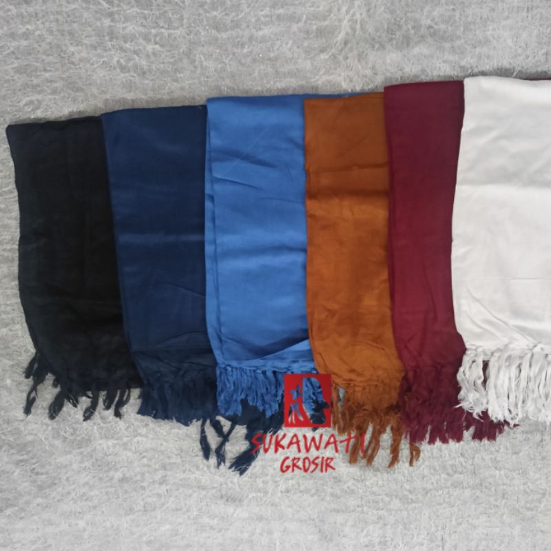 Jual Kain Pantai Polos Rumbai - Kain Pantai Bali Polos Tanpa Motif isi ...