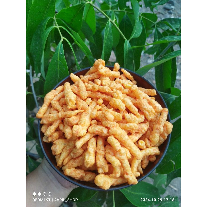 Jual cheetos balado/twist corn/camilan test chetos rasa balado | Shopee ...