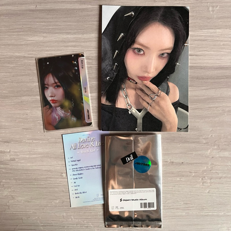 Jual LOONA ARTMS Kim Lip PC Photocard KimLip POB Benefit MD