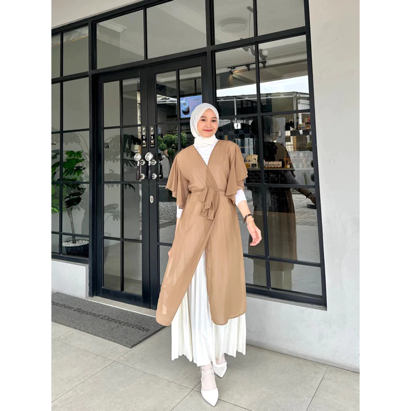 Aleshia Outer 6