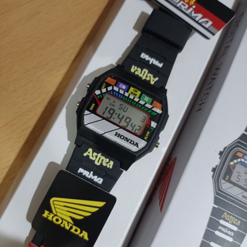 Jual JAM TANGAN DIGITAL HONDA ASTREA PRIMA SPEEDO DESIGN | Shopee Indonesia