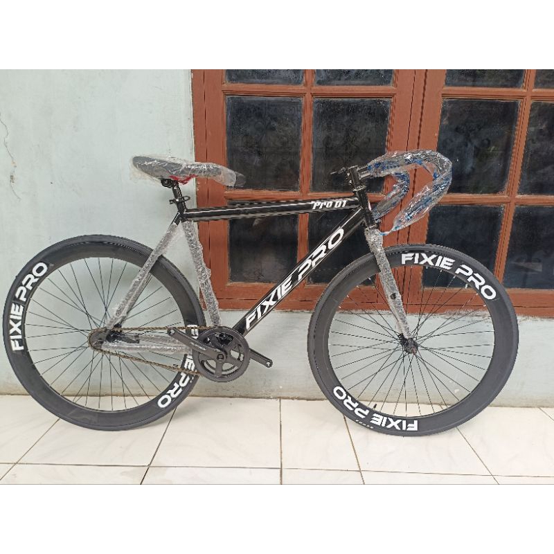 Jual sepeda fixie 700c frame besi lokal dan platinum rem torpedo