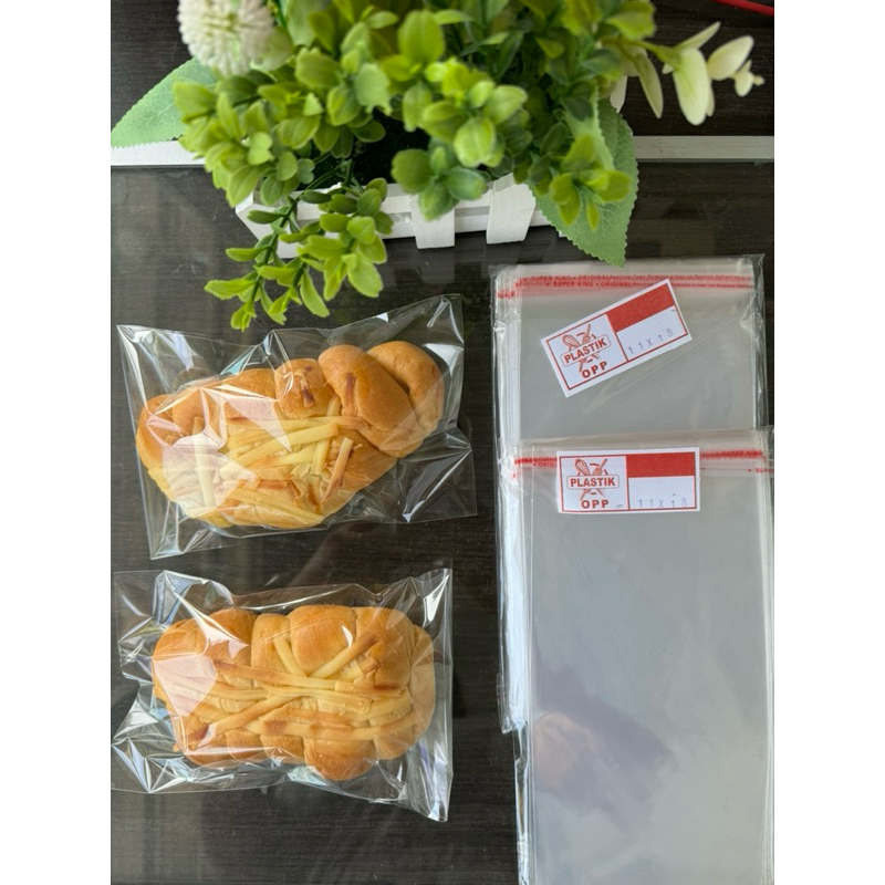 Jual Plastik OPP roti pisang 11x18+lem 24 micron (1 pack isi 100 ...
