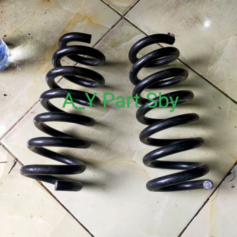 Jual Coil Spring - Per Keong Depan Mitsubishi Pajero - Strada Triton ...