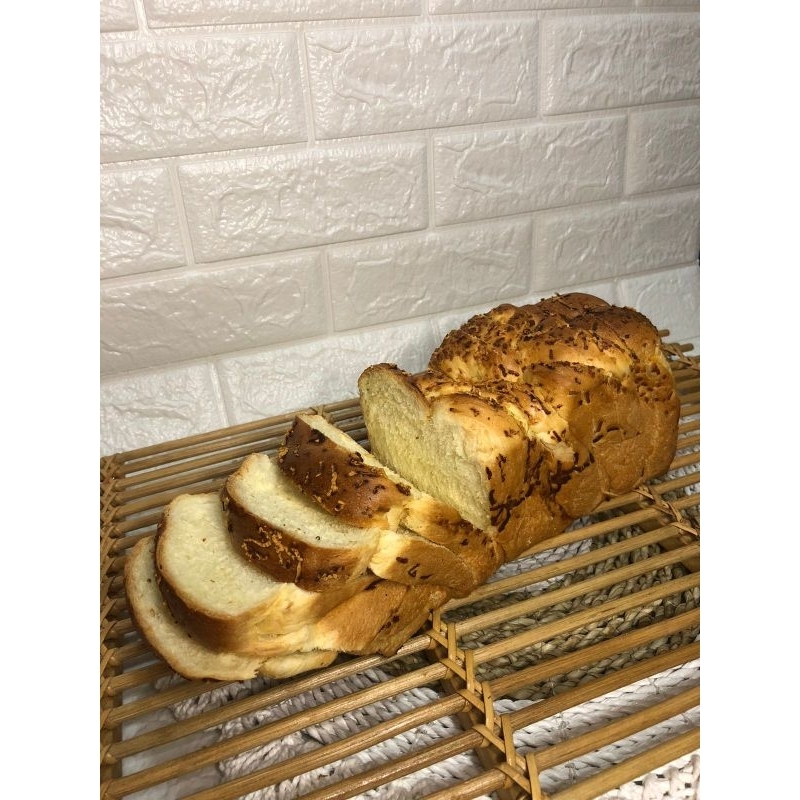 Jual Roti tawar keju / cheese loaf Mar's Bakery | Shopee Indonesia