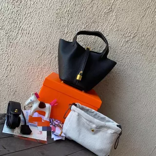 HERMES セリエ　ブラック 携帯ストラップ新品 楽天市場】【新品未使用品】HERMES エルメス セリエ ネック