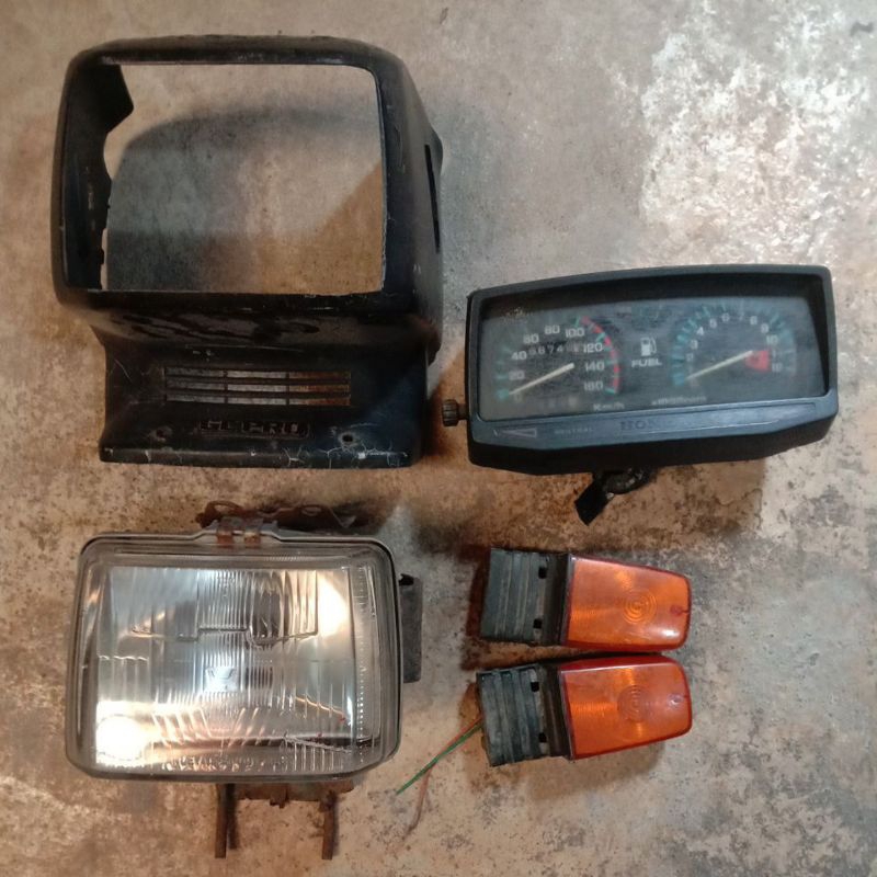 Jual Batok Headlamp Head Lamp Kedok Kepala Lampu Reflektor Set Honda Gl ...