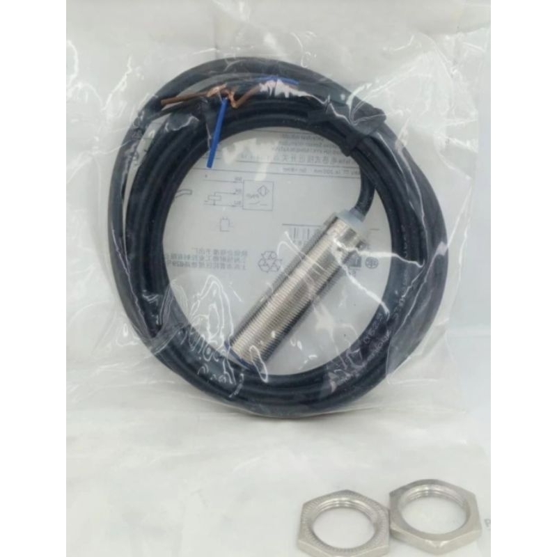 thumbnail image 2 of Schneider Electric XSAV02801 Inductive Proximity Sensor – 10mm, Nickel Plated 2 of 5